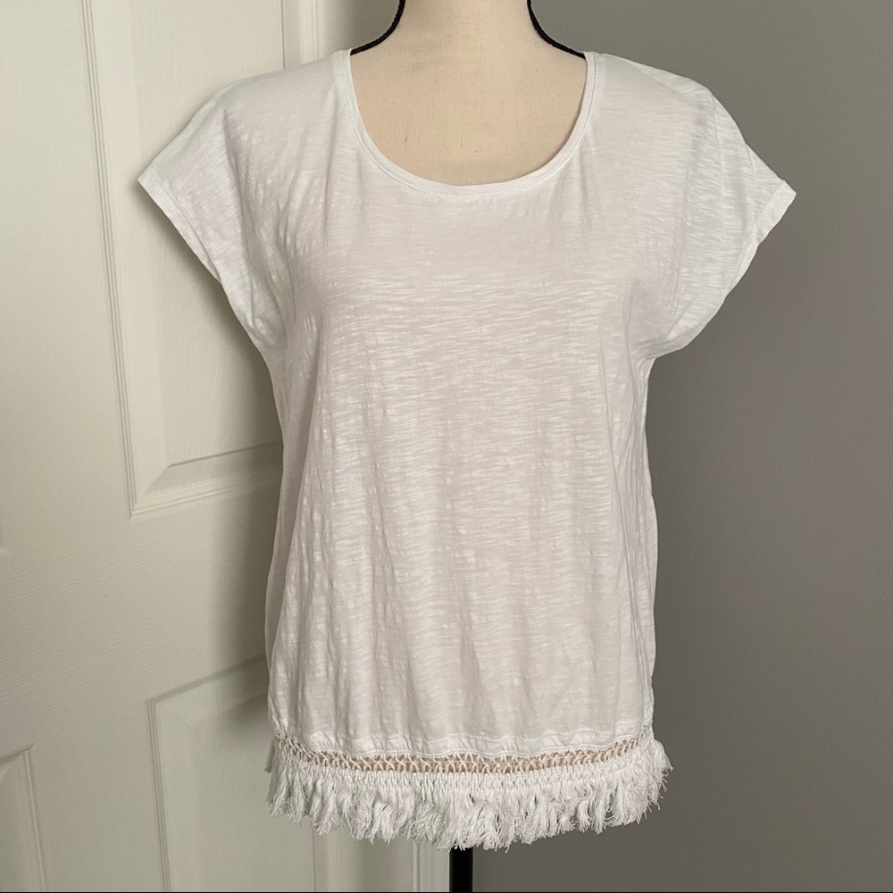 CHICO’S Woven Fringe Tassel Short Sleeve Top